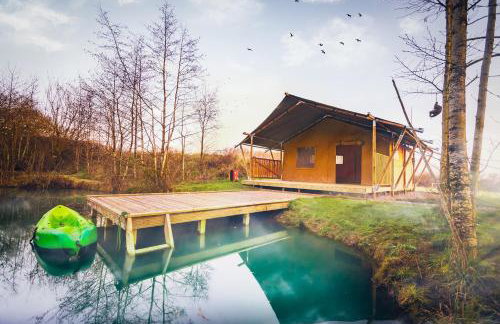 Arcadia Safari Tent in private 5 acre field - Foto 1