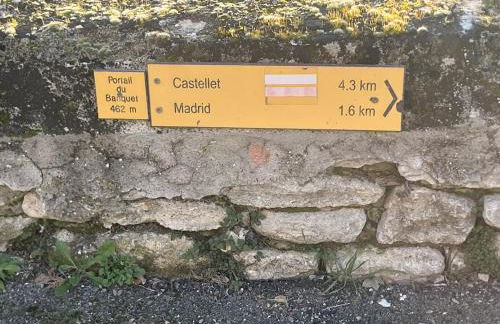 Maison atypique en pleine nature face au Luberon - Foto 54