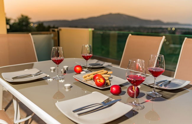 VILLA HILL FAMILIES ONLY - Photo 27