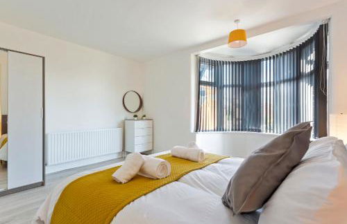 Jasmine Villa A - Ideal for QMC & Uni - Free parking - Photo 13