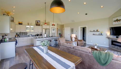 Pet-Friendly Stevensville Home with Mountain Views! - Foto 3