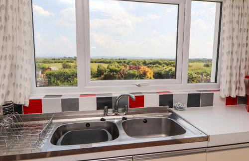 West Croft - Foto 17