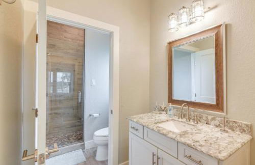 Canal-Front Home, Walk to Sea Isle Beach! - Foto 12