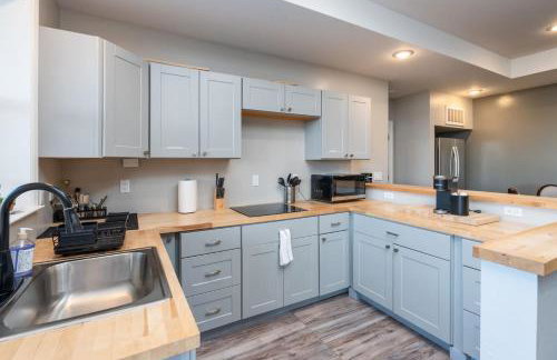 Private 2 Homes for 16 Near Yosemite & Bass Lake - Foto 60