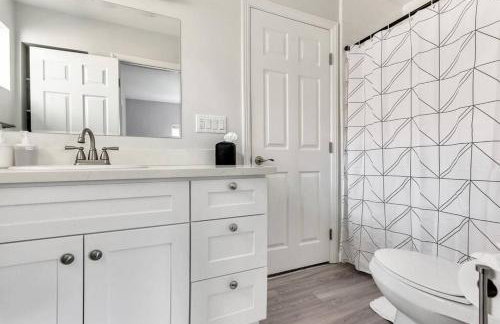 Near Downtown l Peaceful l Modern l Kids Room - Foto 15