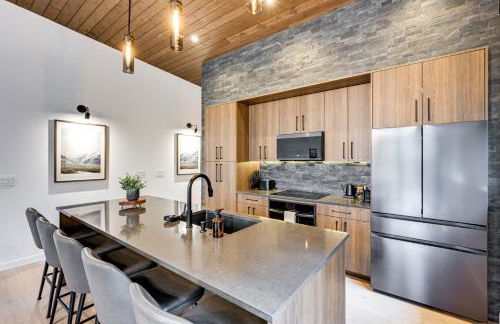 Ski In and Out The Mountainside House with Hot Tub! - Foto 13