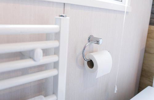 2Bed Whitley Bay Home - Free Parking, Close to beach & St Mary's Lighthouse - Photo 33