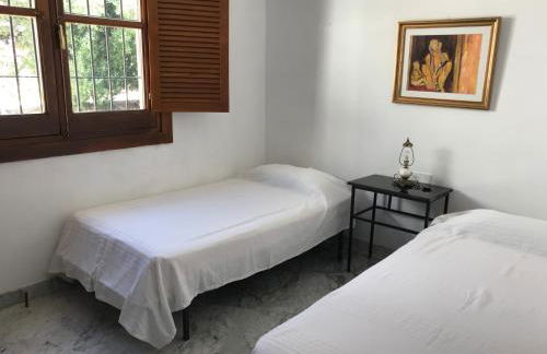 CASA-B- pequeño conjunto adosados - Foto 9