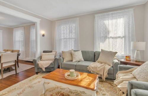 Prime West Hartford Center- Timeless Charm - Foto 18