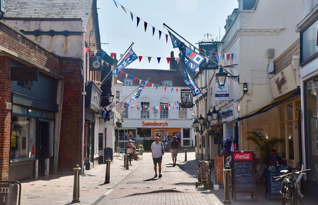 Boat House Located in the Sailing Mecca of Cowes - Foto 12