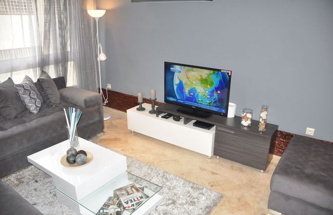 Val Fleuri Apartment With Balcony, Casablanca - Photo 11