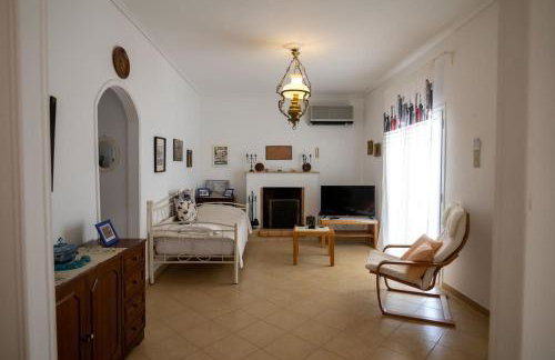 Manos Beach House Salamina - Foto 13