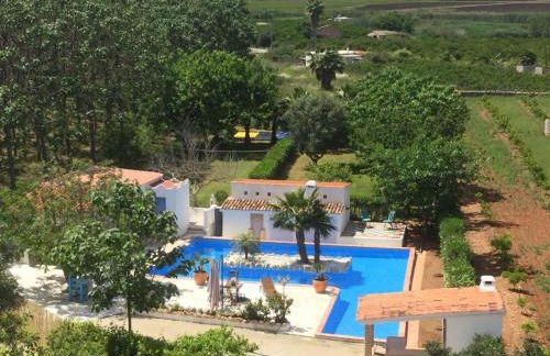 Casa on large property with private Pool - Foto 1