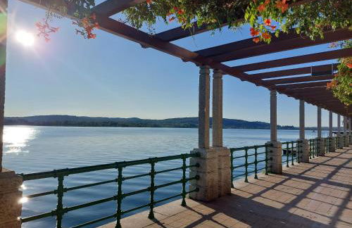 Arona - Lake Maggiore Entire Home - parking - Foto 15