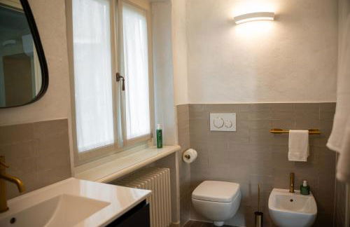 3 Bedrooms Old Town Secret Gem with Private Garden - Foto 28