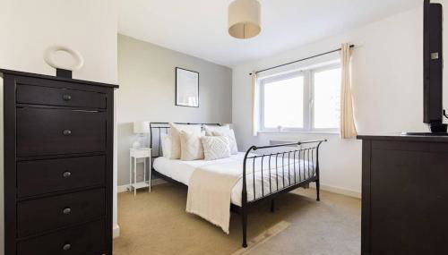 Homely 2-bed flat near London Bridge - Foto 5, wardrobe