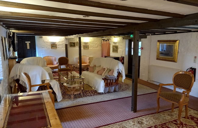 Bickleigh Castle Hotel - Photo 35