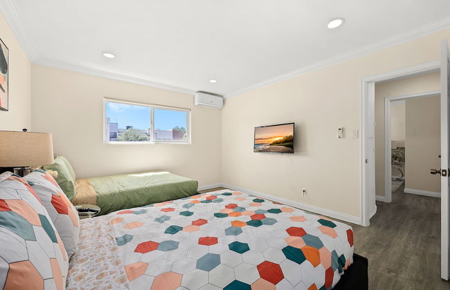 Sunny & Cheerful Near I-10 ~ Queen Beds ~ Parking - Foto 5