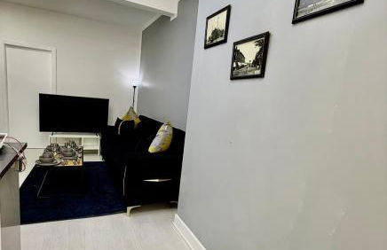 Bright, Modern & Comfortable 2-Bedroom Apartment - Foto 10