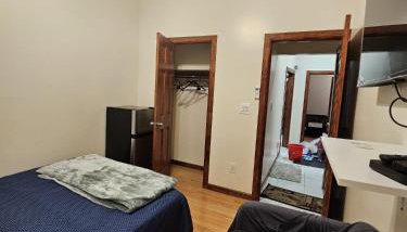 Mukbul & Nesa LLC - Foto 5, wardrobe