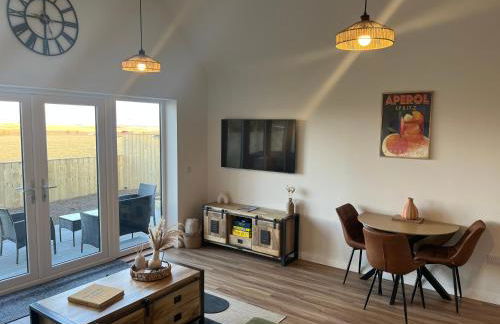 Thrumster Lodges - 3 Luxurious Self Catering Lodges on the NC500, 2 with Hot Tubs - Photo 56