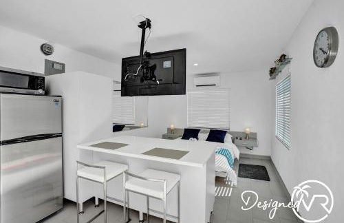 Studio wpool patio steps to beach - Photo 6