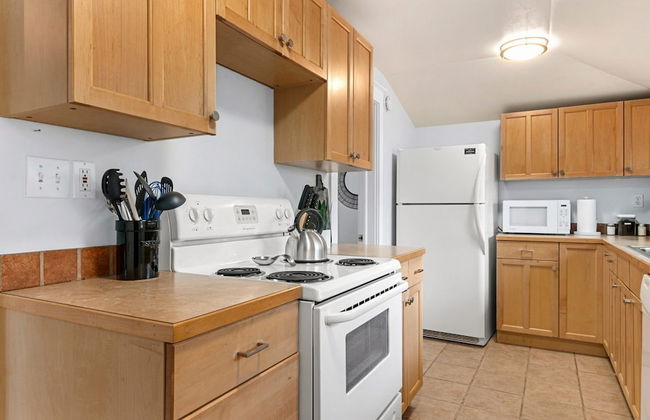 Downtown Abode W/ Hot Tub – Walk to Csu & Old Town - Foto 4