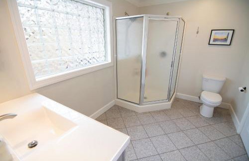 Stillwater Retreat Pet-Friendly waterfront home! - Foto 9