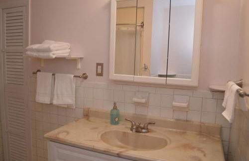 La Casita Bonita Near NYC - Foto 9