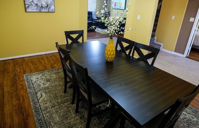 4Bdrm 3.5Bath 11Beds - Great House - Foto 19