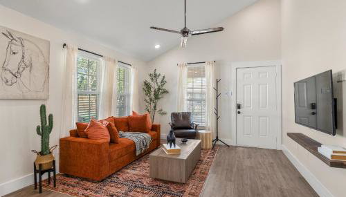 Pythagoras Place at East End Revitalized - Foto 3