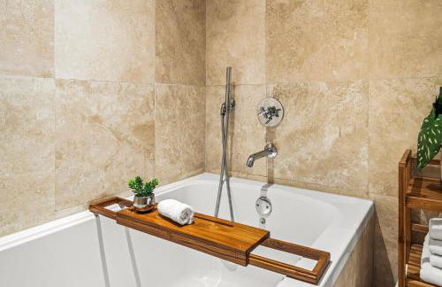 Oceanview Private Condo at 1 Hotel & Homes - 1207 - Foto 33