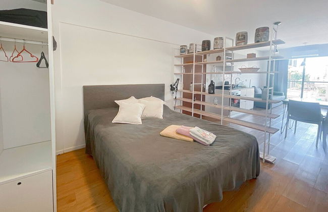 Palermo Queens Where Urban Chic Meets Bohemian Charm 01 - Foto 1