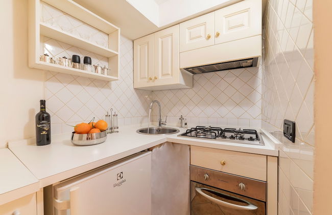 Sweet Suite near Pantheon - Photo 12