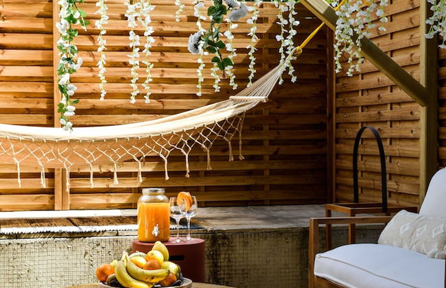 The Majestic Garden Suite - Photo 62