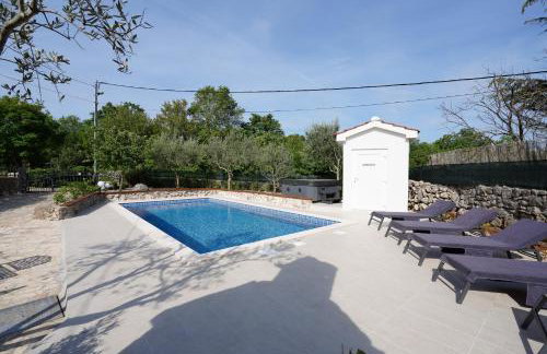 Stone Lady Holiday home with pool&hot tub,sauna,bbq,garden - Foto 30
