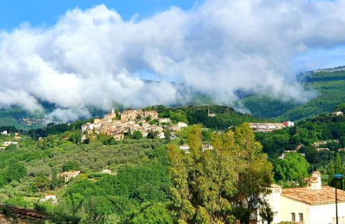 Apartment Picasso in large park with heated pool - Foto 33