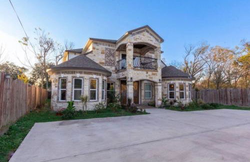 Luxury Spanish Style Getaway - Foto 40