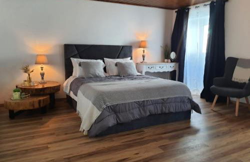 Stone House - Photo 1