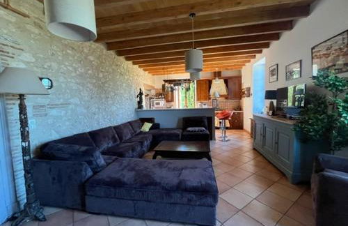 Al Bioule - Maison climatisée avec piscine - Foto 19