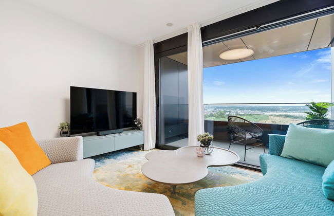 Stylish Luxurious Apt w Pool & Gym ID214 - Foto 16