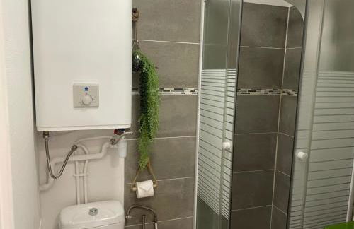 Unique Urban Art Studio - Photo 7