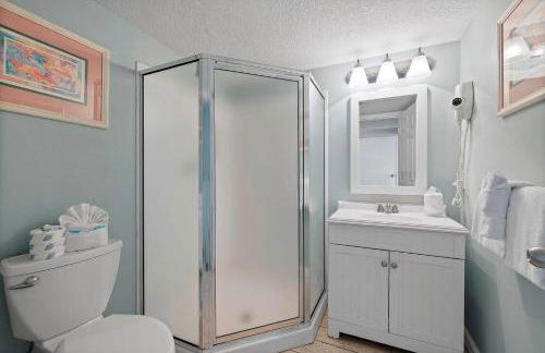 Pelican Beach Resort Top 20th Floor Condos with Ocean View - Foto 6