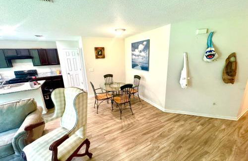 3 Bed Home 5 Mins to JAX Airport & Zoo - Foto 66