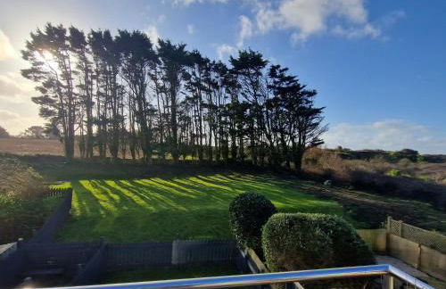 Very Spacious, Great location. Castle and Sea view - Foto 16