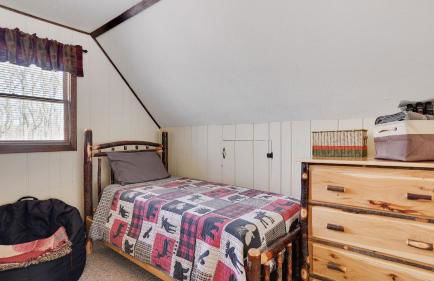 Hot Tub + Sauna + Deck + Firepit + Beach Access + Near Dining Grateful Escape by Avantstay - Foto 70