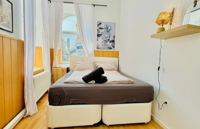10BR Apt for Groups 8Min to Rathausplatz - Foto 9