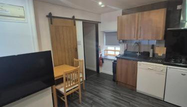 Town Centre Maisonette - Foto 5