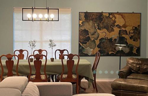 Entire Home! Fantastic Kitchen! 3 Full Baths - Foto 16