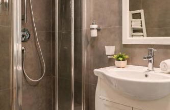 Jungle Suite and Parking - Foto 10